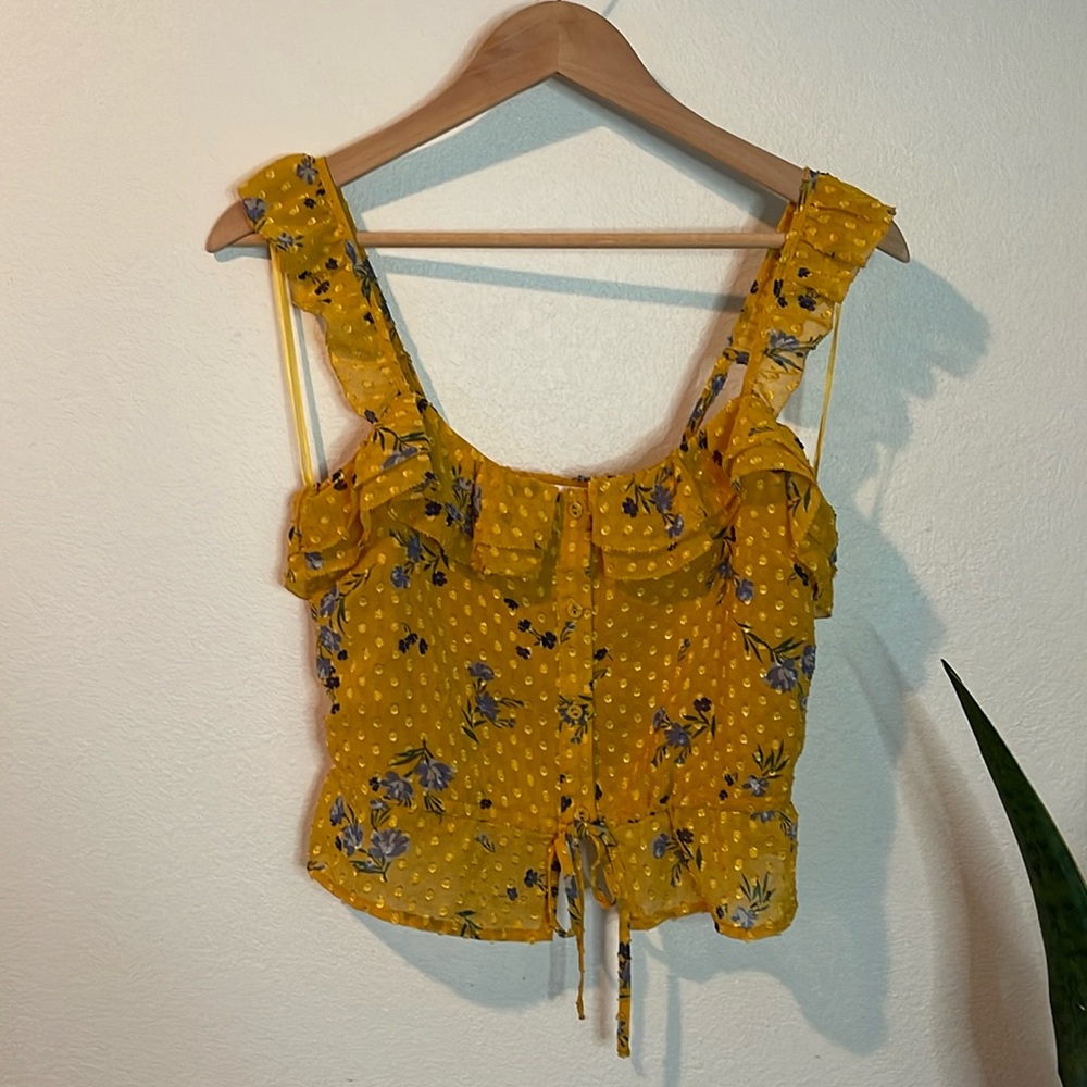 ASTR The Label Yellow Floral Crop Top | XS